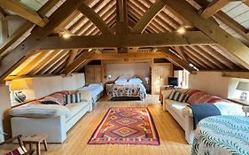 The Oak Room, Oxfordshire